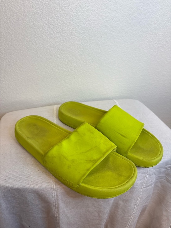 lululemon athletica Shoes - Lululemon Restfeel Slides